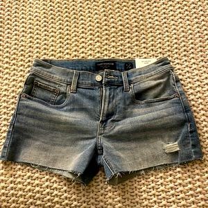 New with tags, Lucky Brand jean shorts. Never been worn, just slightly too big.